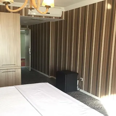 Aparthotel The Grand Suites